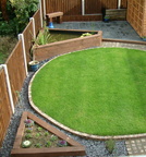 Richard Godwin\'s second phase landscaping with railway sleepers 14b WEB